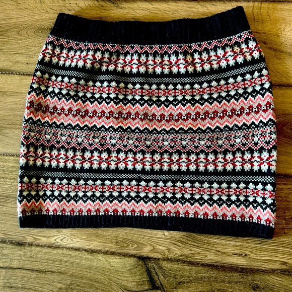 Knit mini skirt - Picture 2 of 2